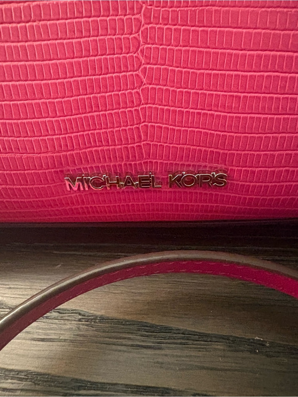 NEW AUTHENTIC Michael Kors Hot Pink Crossbody Bag - Picture 7 of 12